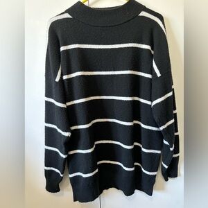 A new day oversized black and white sweater